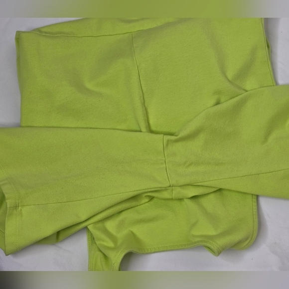 Forever 21 Size M Bright Lime Green Sleeveless Romper - Picture 5 of 6